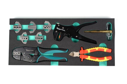 Zestaw narzędzi w piance