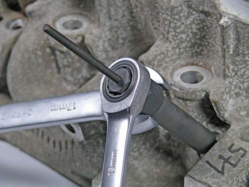 Zestaw do usuwania złamanych świec żarowych