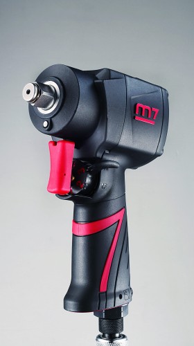 Klucz udarowy 1/2" 746Nm