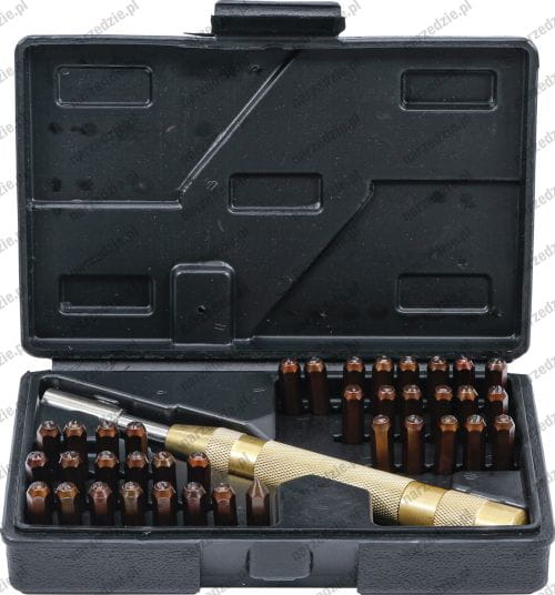 B.3042