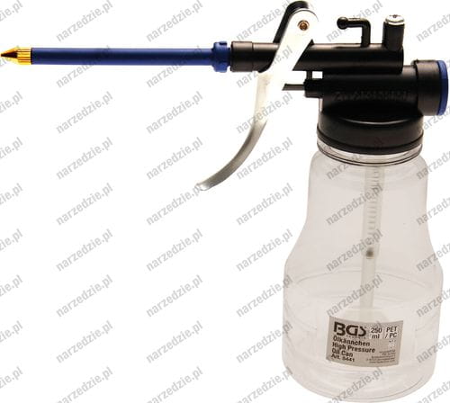 B.8441 Olejarka plastikowa 250 ml